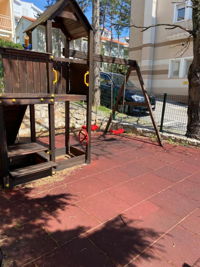 App Ra Apartment Selce Exterior photo